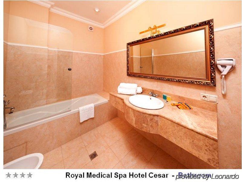 Royal Medical Cezar Hotel Truskawiec Zewnętrze zdjęcie